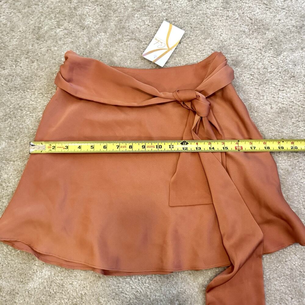Le Lis Burnt Orange Wrap Mini Skirt Size Small Tie Waist Flowy Silky Satin Look - Picture 12 of 16